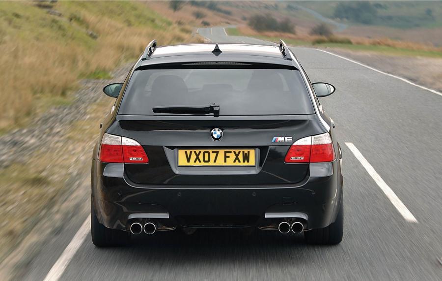  BMW M5 Touring 2009 года  (фото 3 из 51)